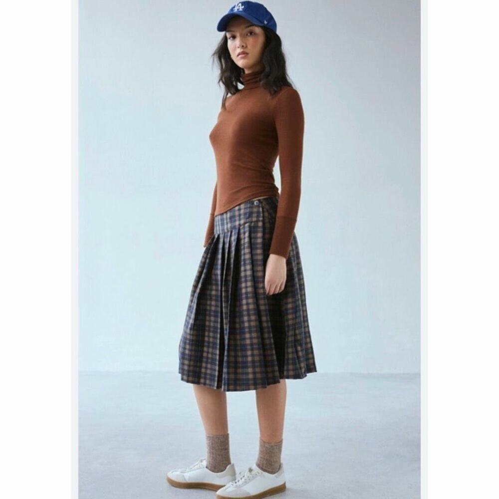 Urban Outfitters Motel Catelyn Plaid Pleated Midi Skirt NWT Preppy Schoolgirl- M